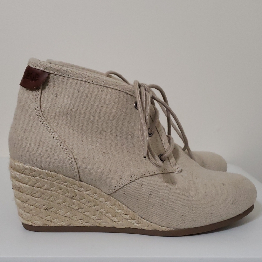 Booties shoes